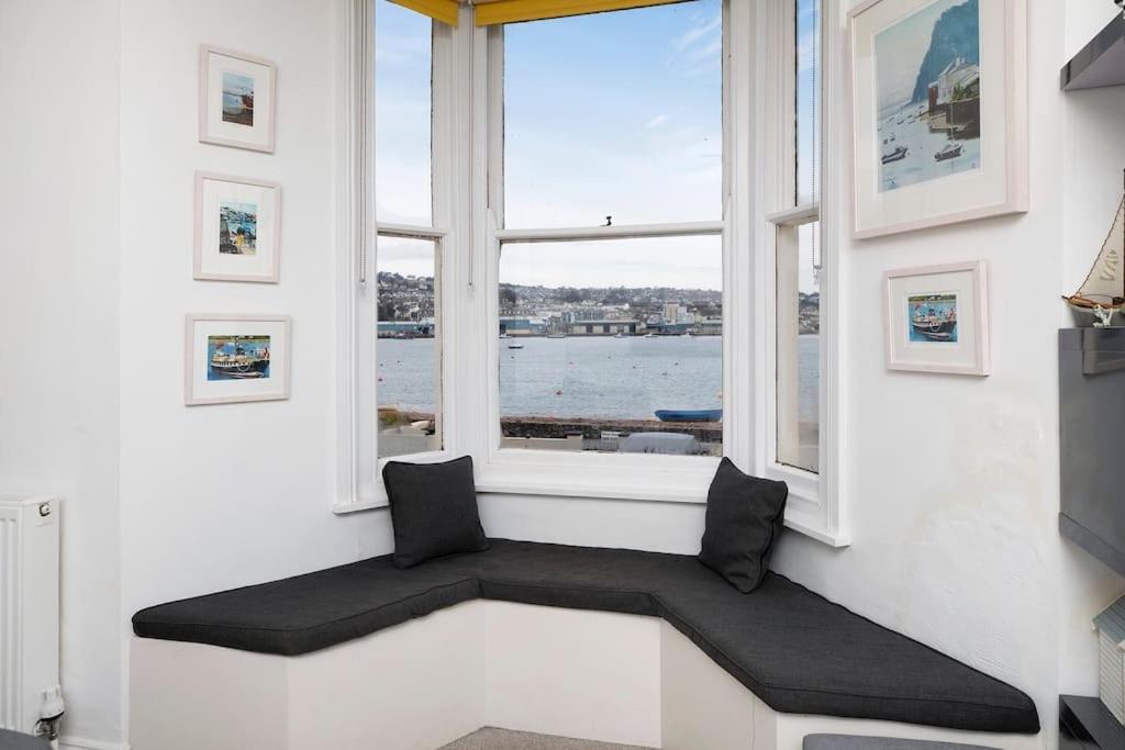 Beach Front Flat Shaldon With Parking Extérieur photo
